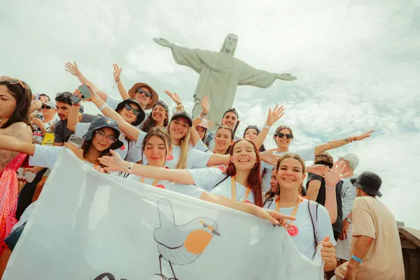Chicas en el Cristo Redentor